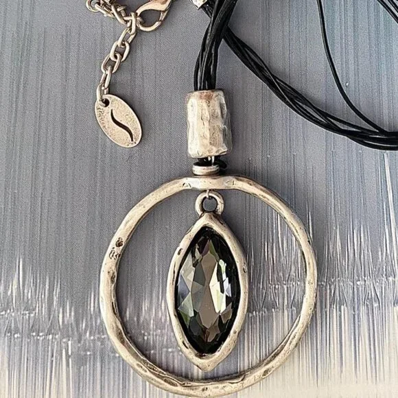 NECKLACE - Picture 6 of 6